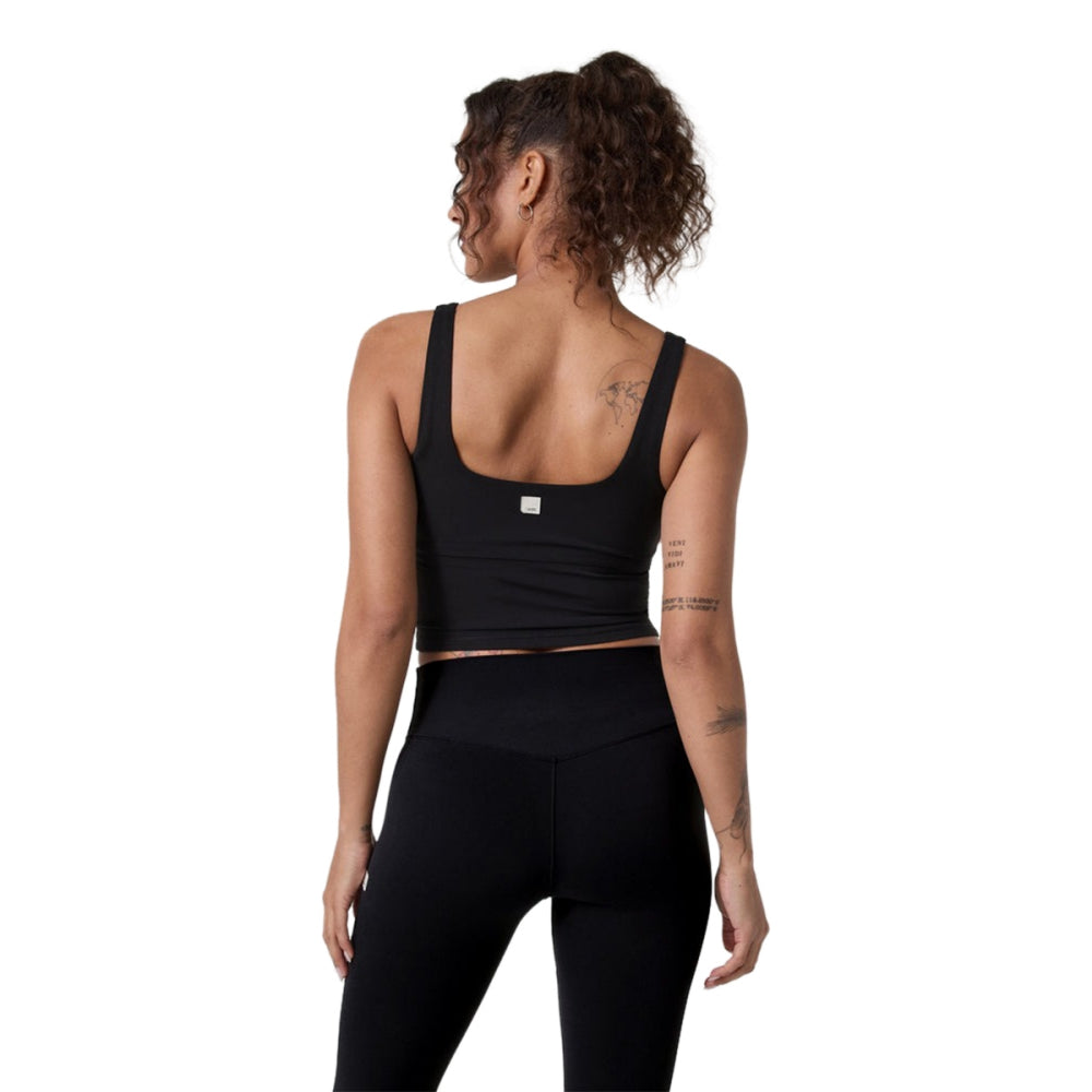 Vuori Womens Alltheform Tank Tops in Black Color