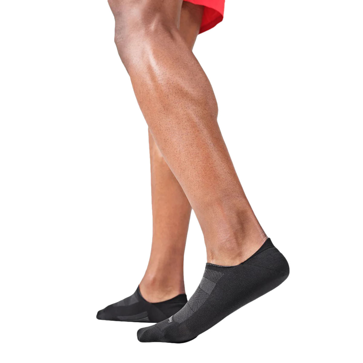 Feetures Unisex Elite Invisible Socks in Black Color