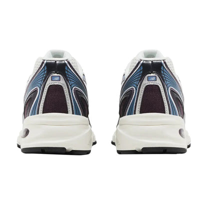 New Balance Unisex U740 Sneakers in White Color