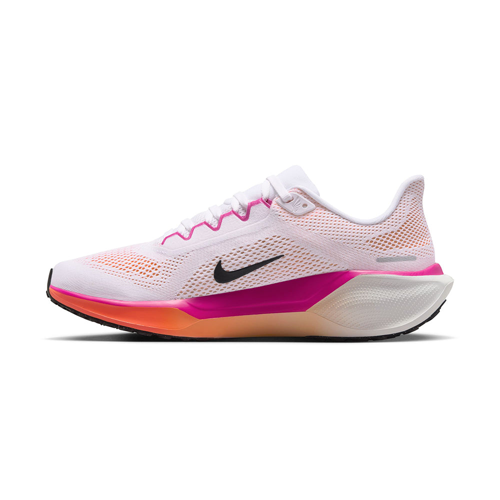 Nike Womens Pegasus 41 Running Shoes in White Color