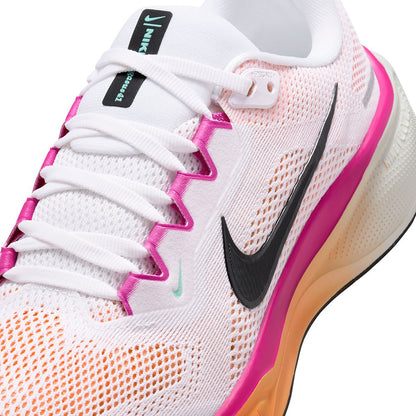 Nike Womens Pegasus 41 Running Shoes in White Color