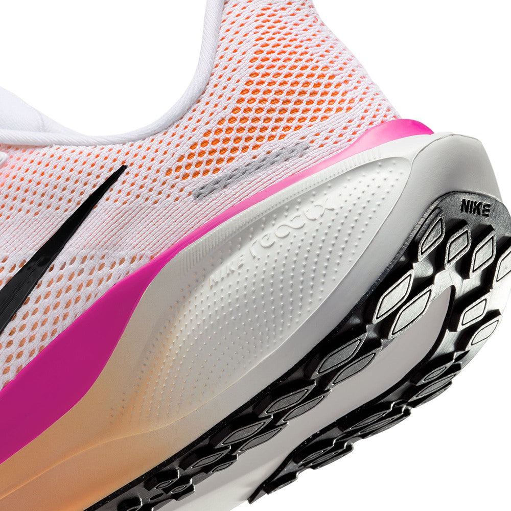 Nike Womens Pegasus 41 Running Shoes in White Color