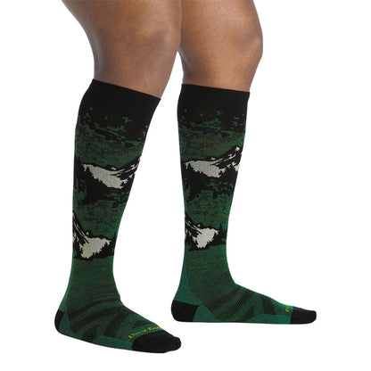 Darn Tough Vermont Mens Cold Smoke Lightweigh Socks in Green Color