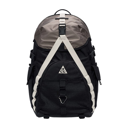 Nike Unisex Acg Daymax Backpack 25L Bags in Black Color