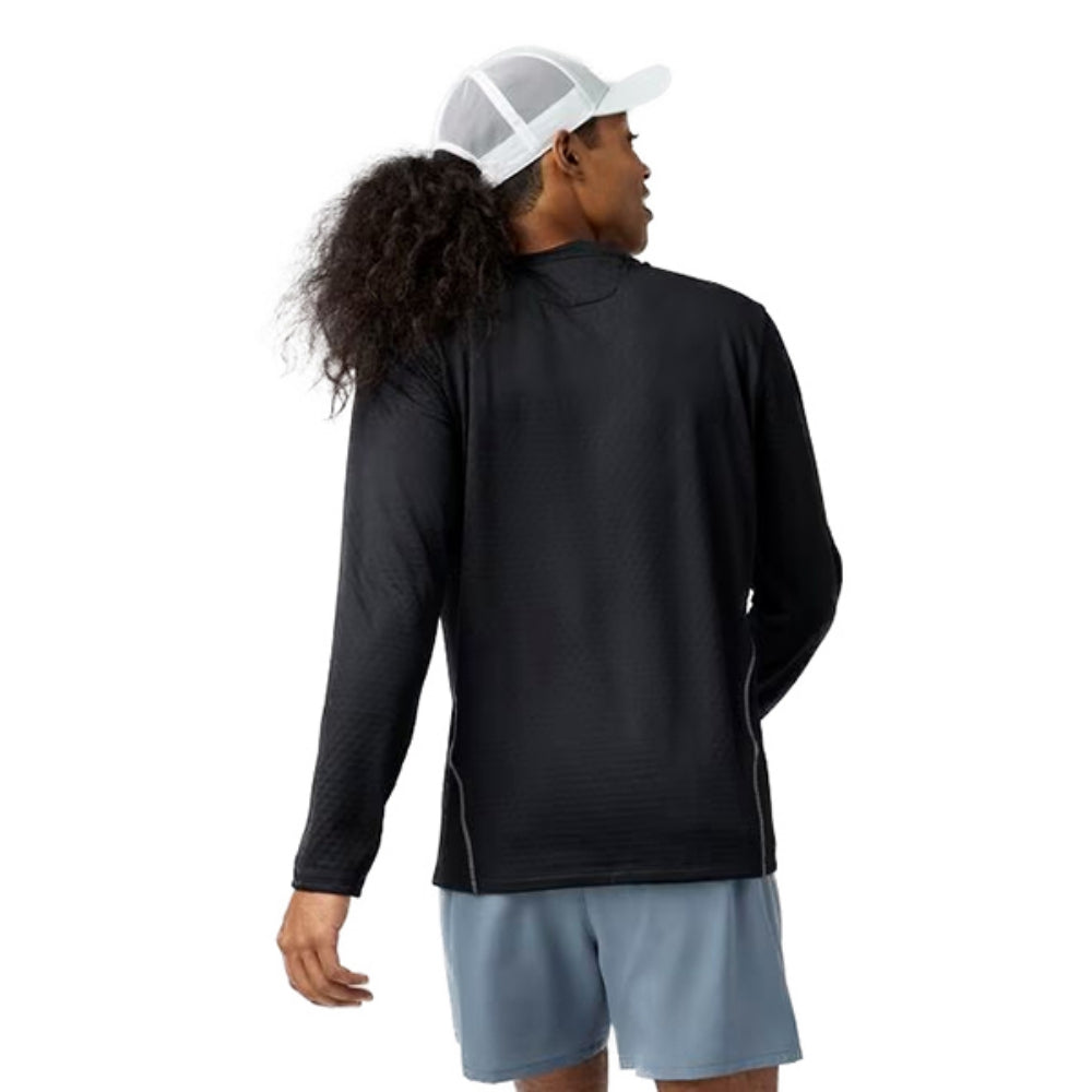 Brooks Mens Notch Thermal Long Sleev Tops in Black Color