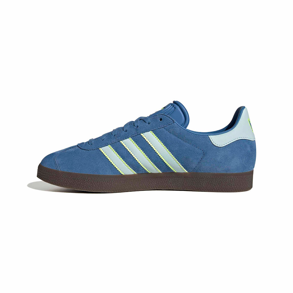 Adidas Mens Gazelle Sneakers in Blue Color