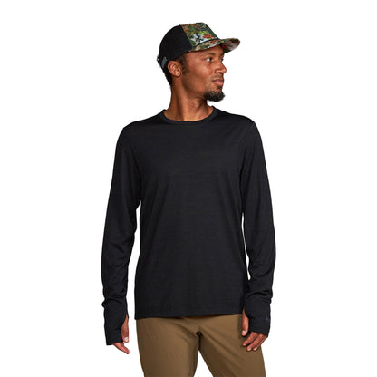 Janji Mens Repeat Merino Ls Tops in Black Color