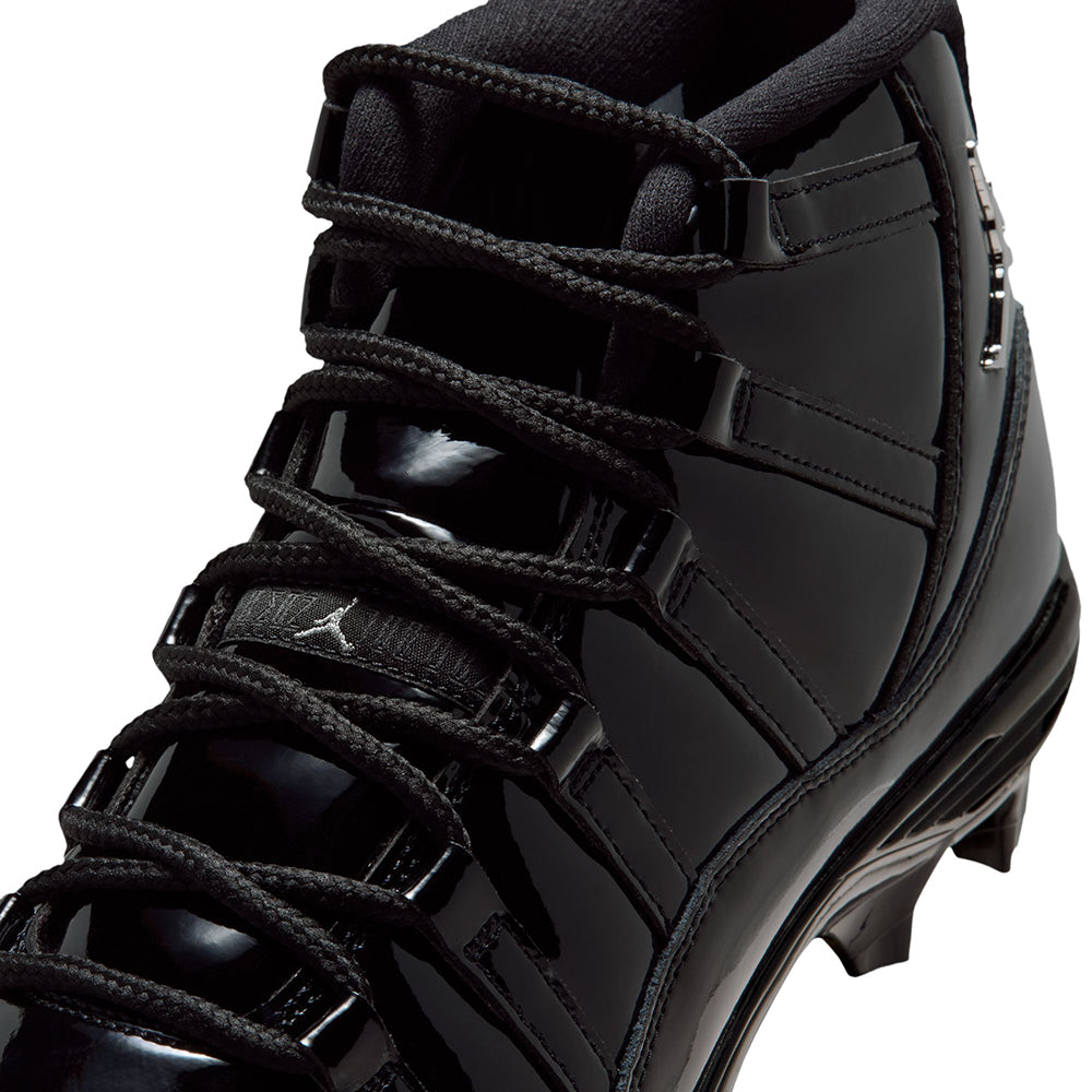 Jordan Mens Jordan 11 Mid Td Football Cleats in Black Color