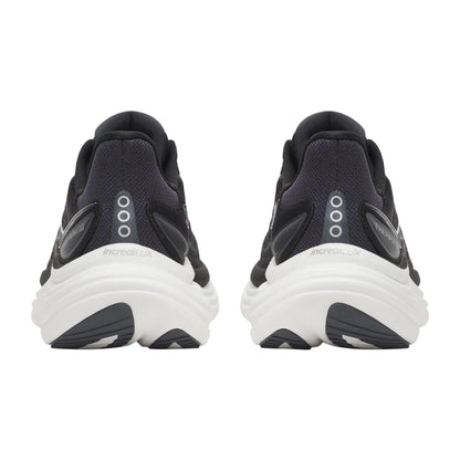 Saucony Mens Triumph 24 Running Shoes in Black Color