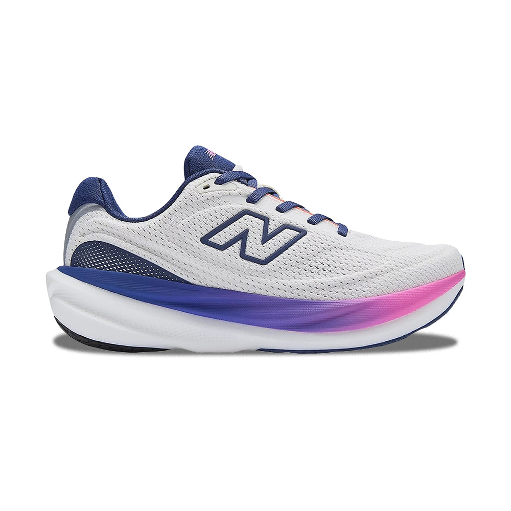 New Balance Womens 1080V15 Running Shoes in White Color