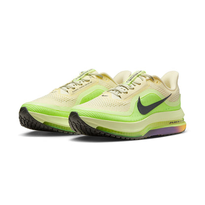 Nike Mens Pegasus Premium Running Shoes in White Color