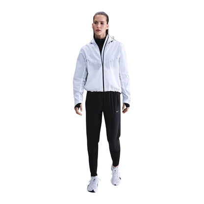 Nike Womens Swift Df Mr Running Pant in Black Color