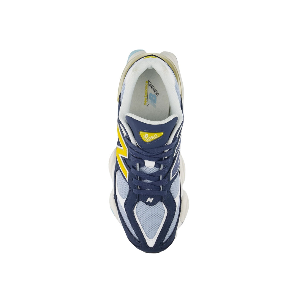 New Balance Unisex 9060 Sneakers in Blue Color