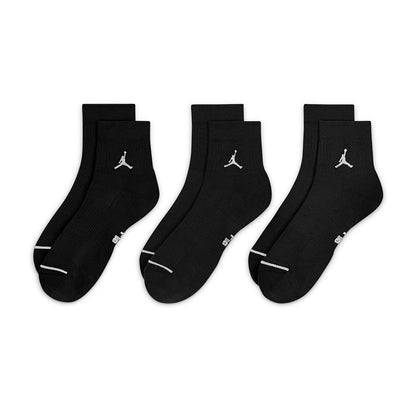 Nike Unisex Jordan 3Pk Everyday Ankl Socks in Black Color