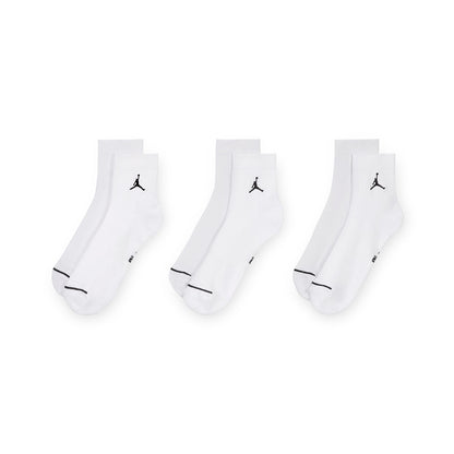 Nike Unisex Jordan 3Pk Everyday Ankl Socks in White Color