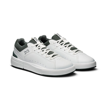 On Kids The Roger Kids Sneakers in White Color