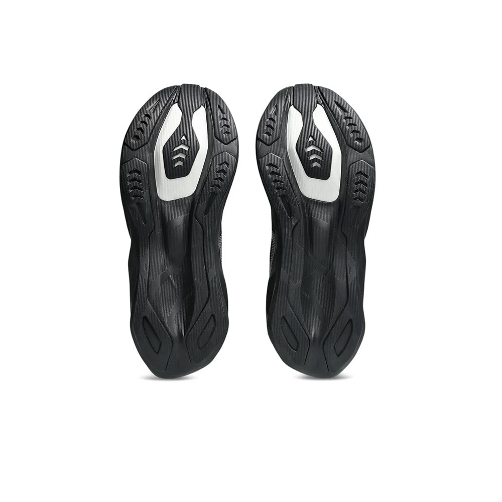 Asics Mens Novablast 6 Running Shoes in Black Color