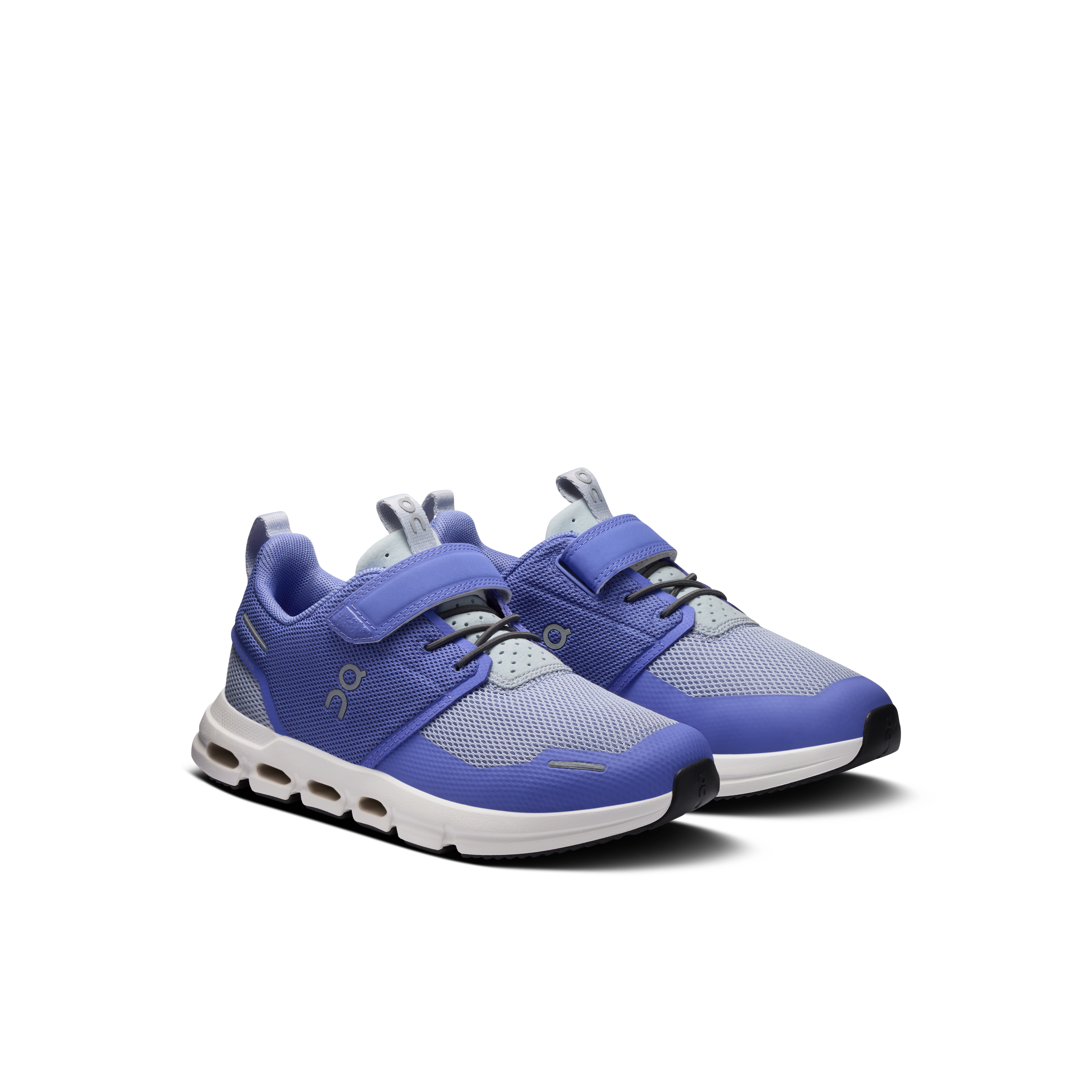 On Kids Cloud Play Sneakers in Blue Color