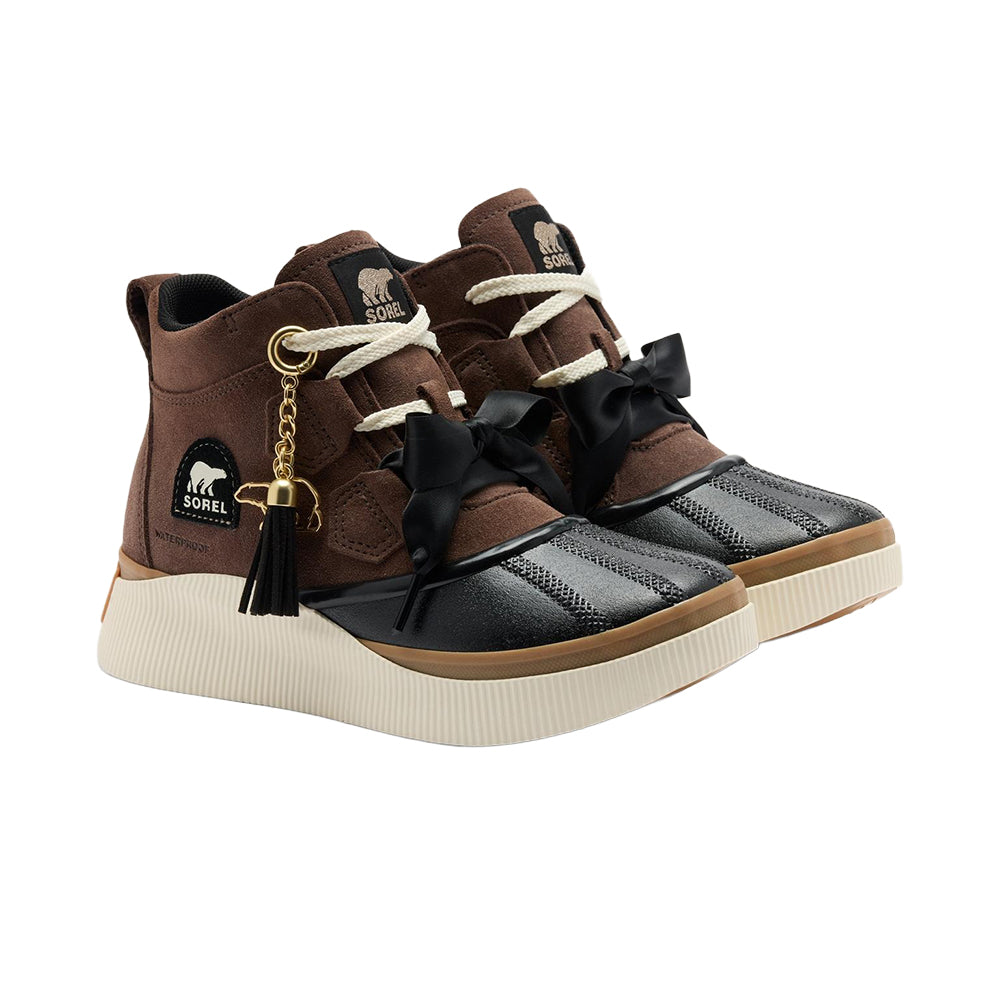 Sorel Womens Out N About IV Classic C Boots in Black Color