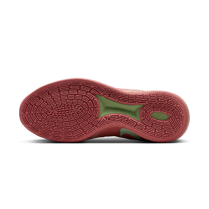 Nike Womens Sabrina 3 Sneakers in Pink Color