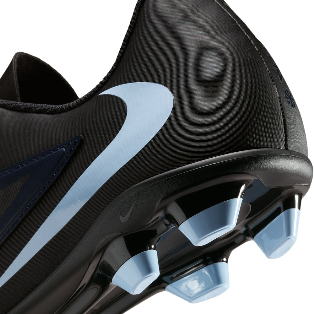 Nike Unisex Phantom 6 Low Club MG Soccer Cleats in Black Color