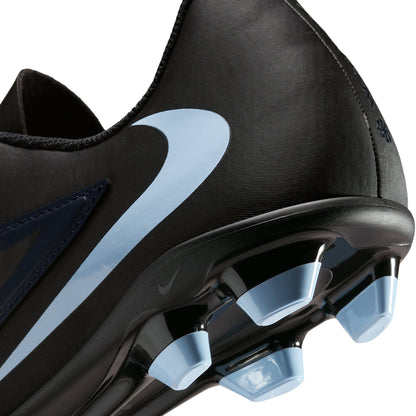 Nike Unisex Phantom 6 Low Club MG Soccer Cleats in Black Color