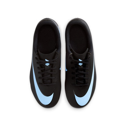 Nike Kids Vapor 16 Club MG Soccer Cleats in Black Color