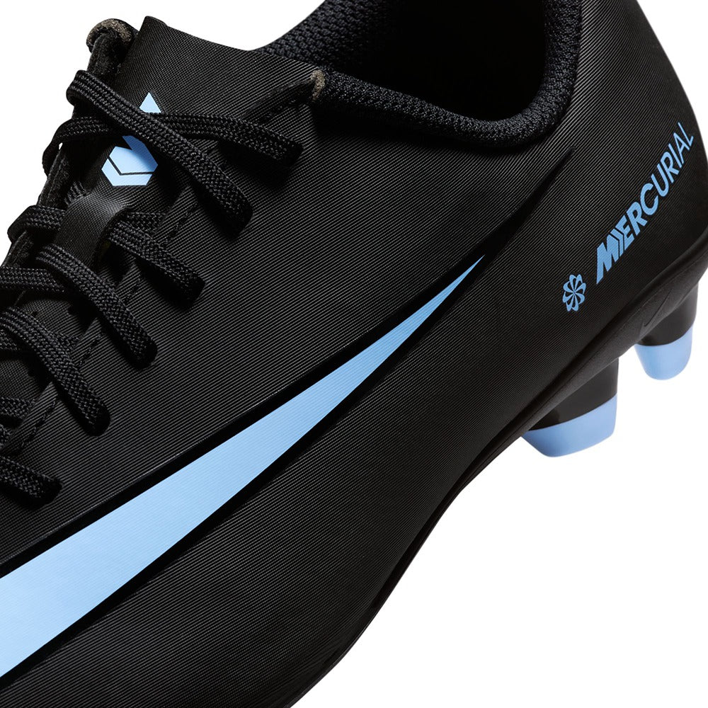 Nike Kids Vapor 16 Club MG Soccer Cleats in Black Color