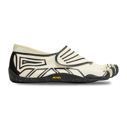 Vibram Fivefingers Mens Groundsplay Slip-Ons in White Color
