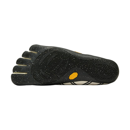 Vibram Fivefingers Mens Groundsplay Slip-Ons in White Color
