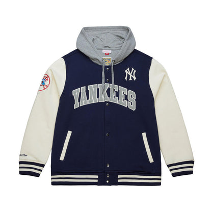 Mitchell And Ness new york yankees Courtside Btn Fleece Fan Apparel in Blue Color