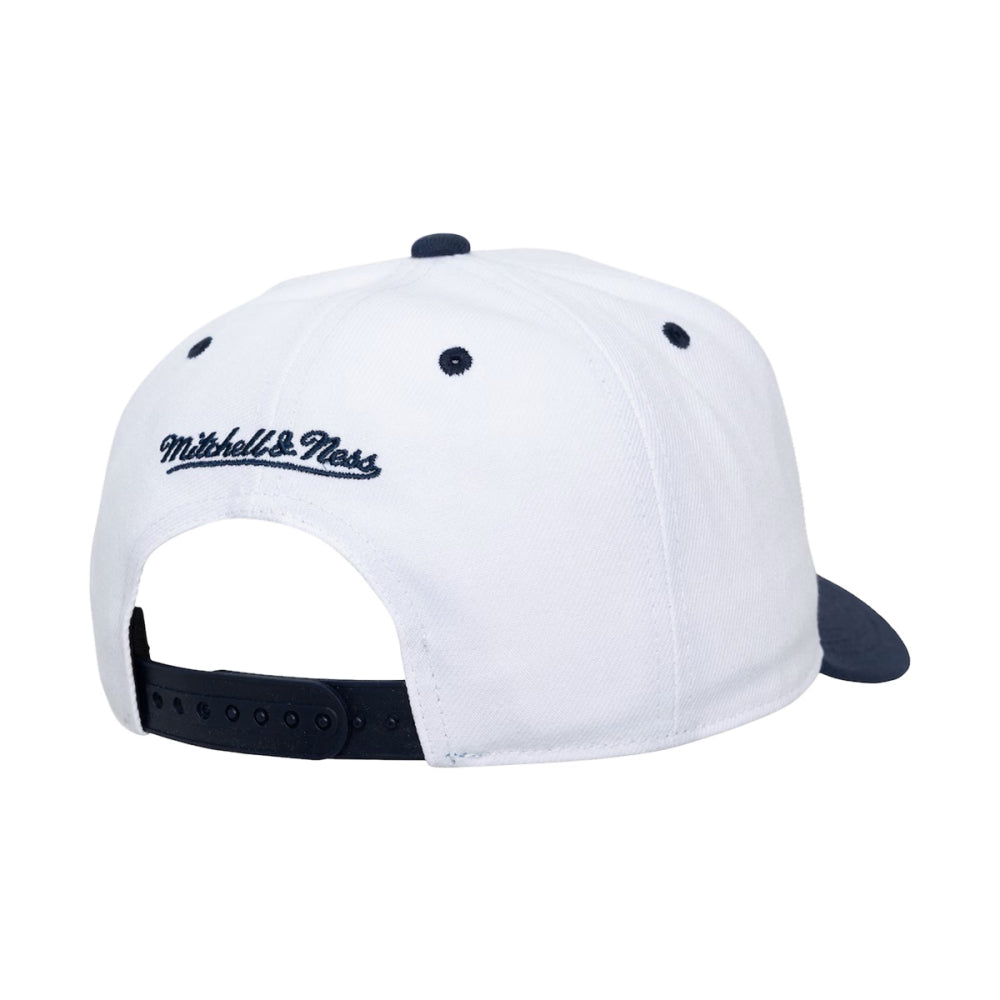 Mitchell And Ness new york yankees Lgndry home Pro Snpbck Fan Apparel in White Color