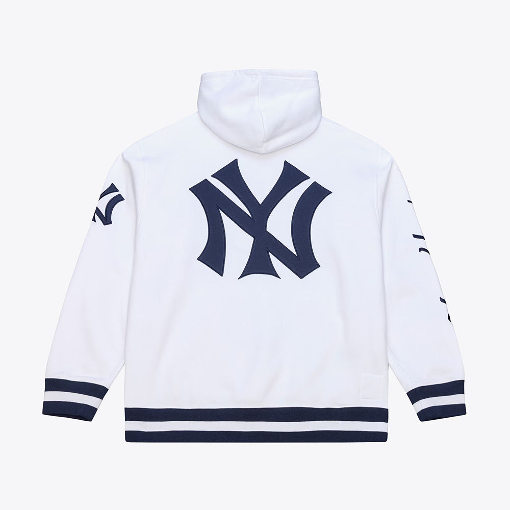 Mitchell And Ness new york yankees Artic White Flc Hood Fan Apparel in White Color