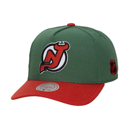 Mitchell And Ness new jersey devils Lgndry home Pro Snpbck Fan Apparel in Green Color