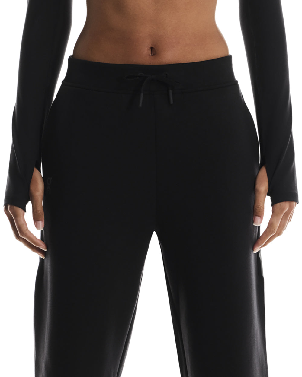 W FOCUS TECH SWEATPANTS | BLACK