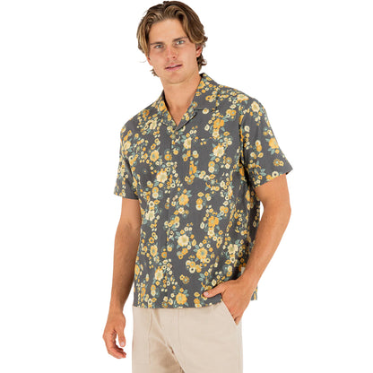Hurley Dogpatch Camp short sleeve Tops in Black Color