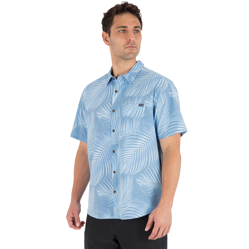 Hurley One And Only Newort Camp Tops in Green Color