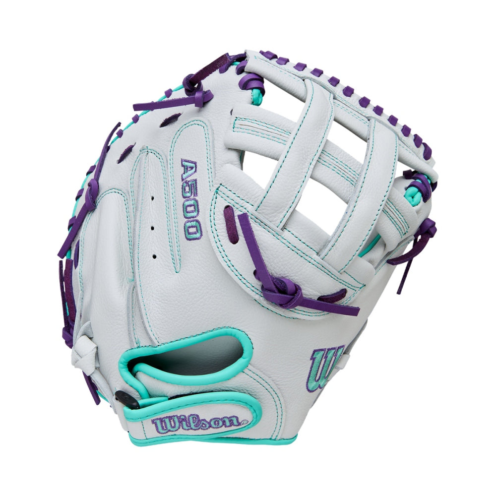 Wilson 32.00 A500 Siren Fp Cmt Softball Gloves in White Color