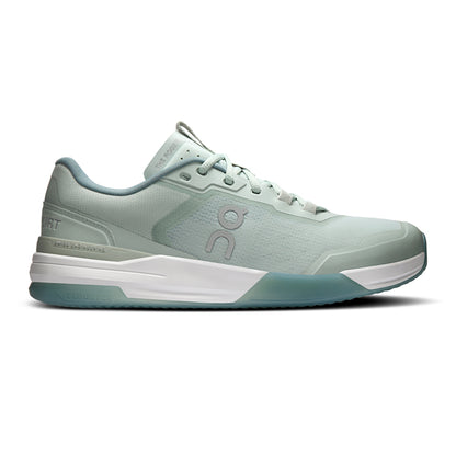 On The Roger Adv Pro Clay Tennis Shoes in Green Color