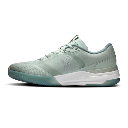 On The Roger Adv Pro Clay Tennis Shoes in Green Color