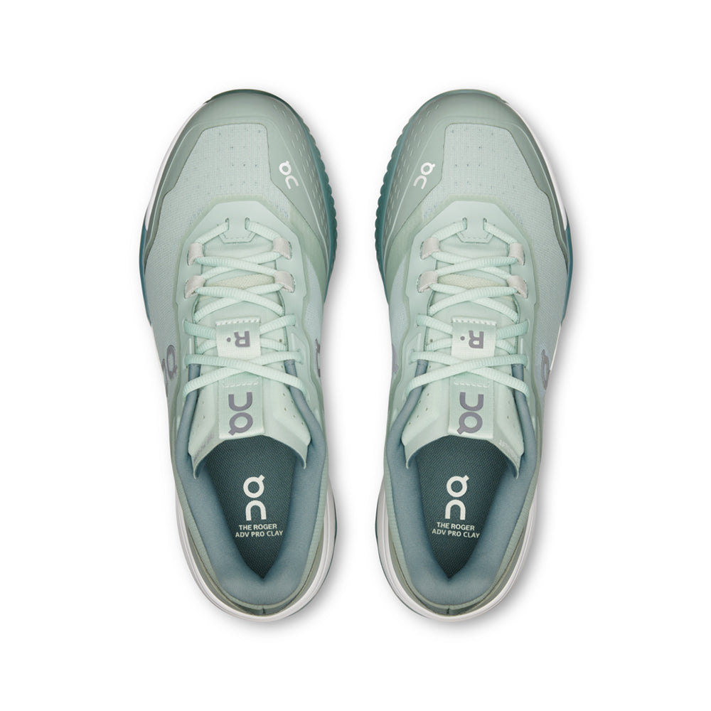 On The Roger Adv Pro Clay Tennis Shoes in Green Color
