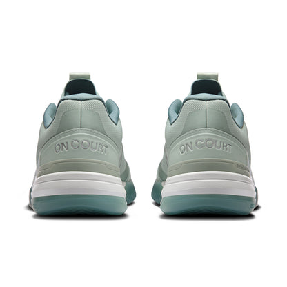On The Roger Adv Pro Clay Tennis Shoes in Green Color