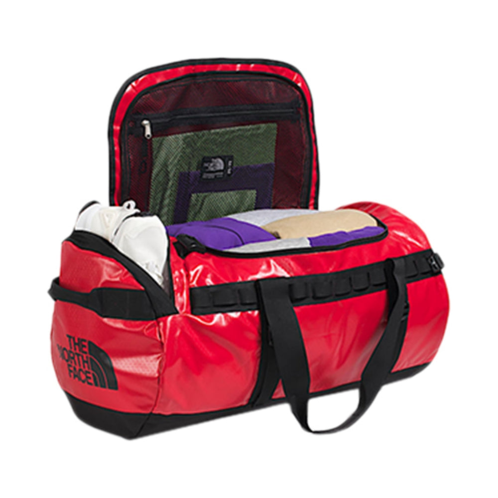 The North Face Base Camp Duffel - M Bags in Red Color
