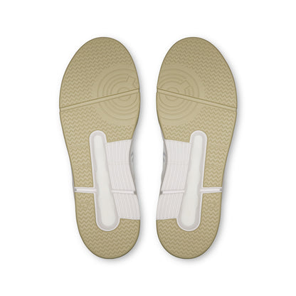 On The Roger Clubhouse Tennis Shoes in White Color