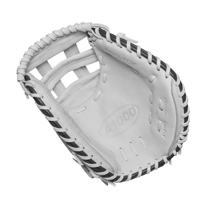 Wilson 33.00 A1000 Cm33 Mitt Baseball Gloves in White Color