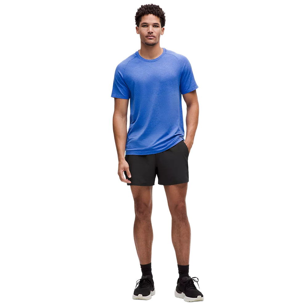 Lululemon Pace Breaker Ul 5In Shor Shorts in Black Color