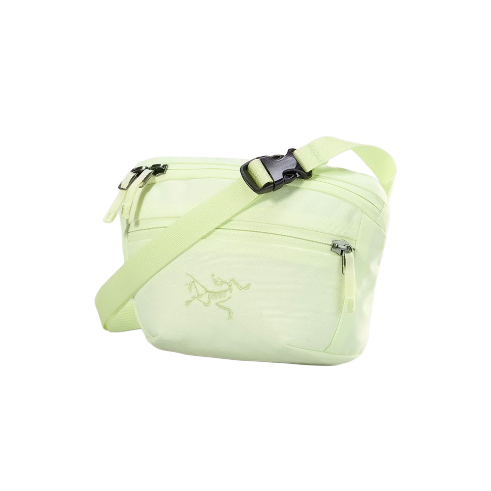 Arc'Teryx Mantis 1 Waist Pack Bags in Green Color