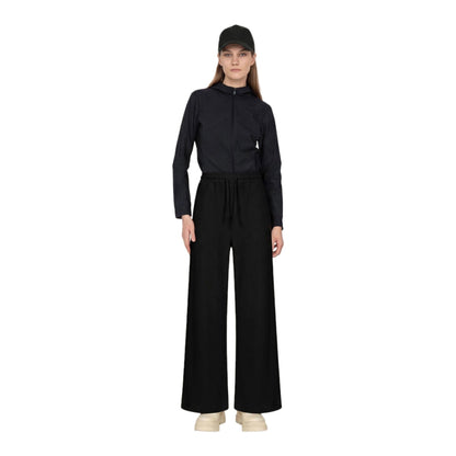 IZUMI | BLACK