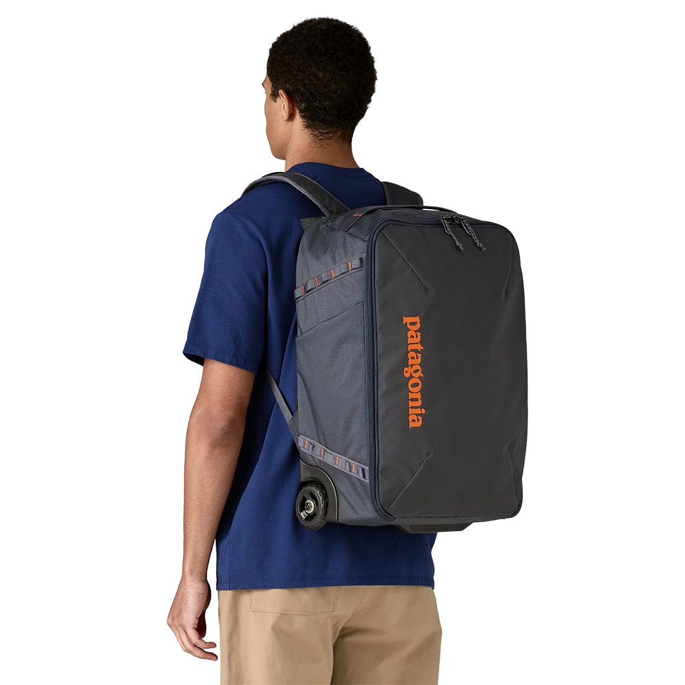 Patagonia Black hole MLC Wheelie in Blue Color