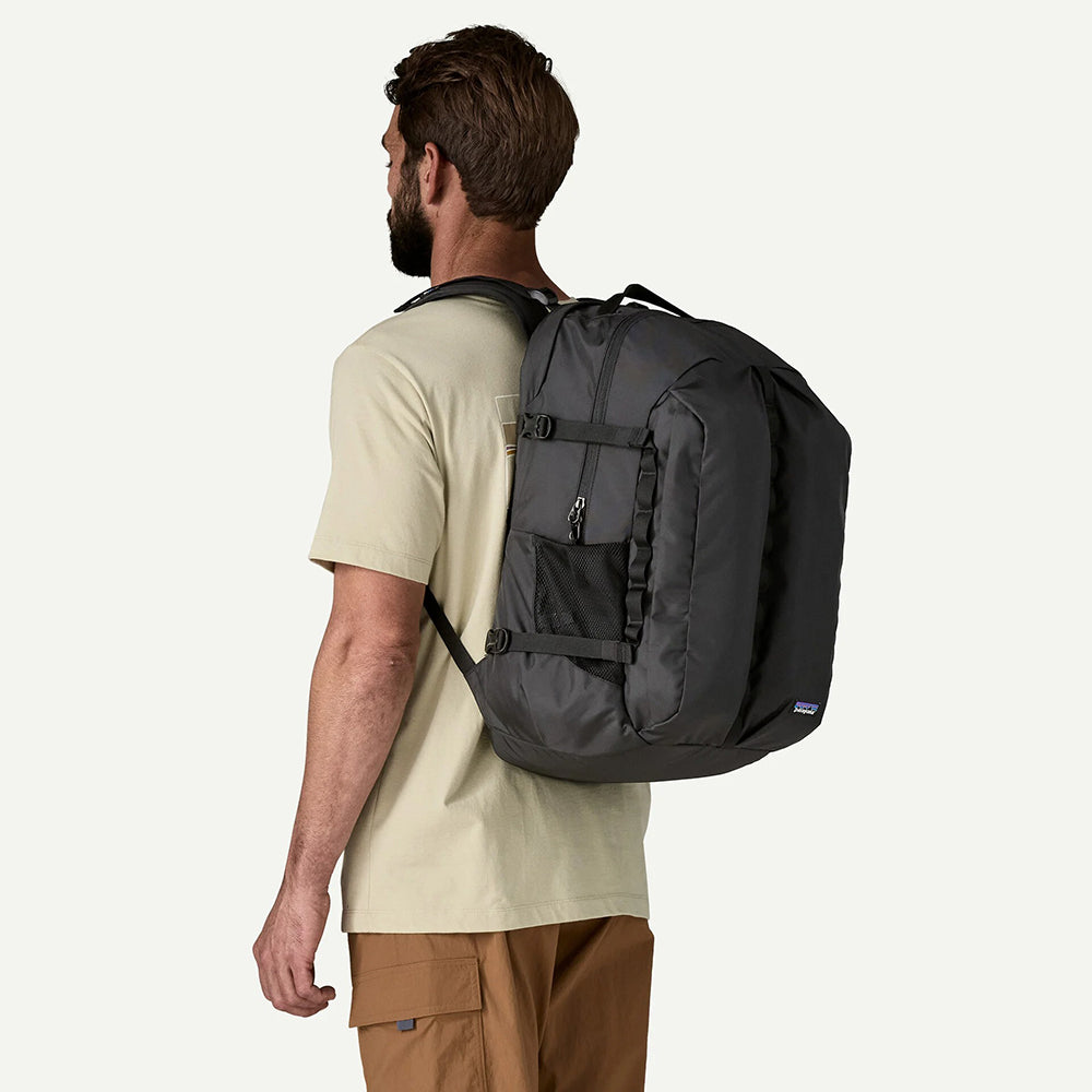 Patagonia Refugio Day Pack 32L Bags in Black Color